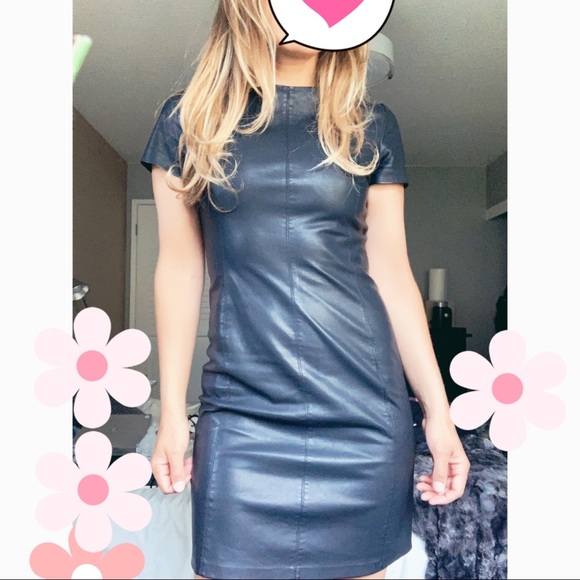 LBD - Picture 1 of 2